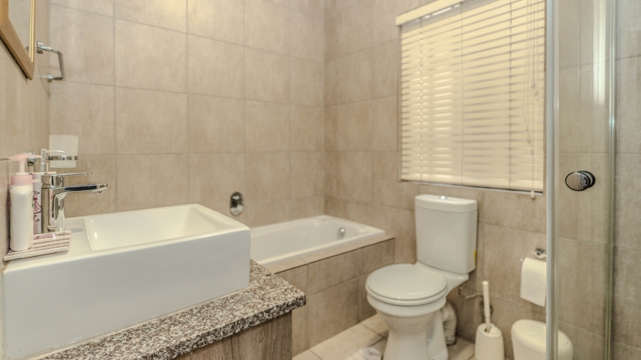 3 Bedroom Property for Sale in Sonkring Western Cape